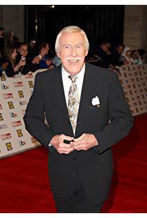 تصویر Bruce Forsyth