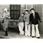 Jack Barty, Nina Quartero, Douglas Wakefield, and Billy Nelson in Twin Screws (1933)