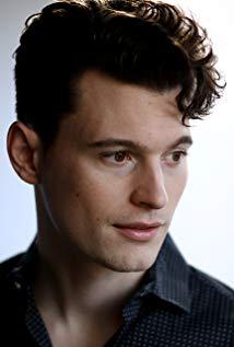 تصویر Bryan Dechart