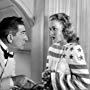 Edward Everett Horton and Jane Wyman in The Body Disappears (1941)