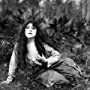 Theda Bara in Heart and Soul (1917)