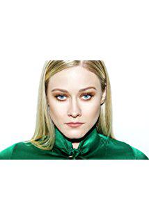 تصویر Olivia Taylor Dudley