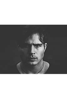 تصویر Cody Longo