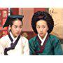 Ji-min Han and So-yi Kim in The Great Jang-Geum (2003)