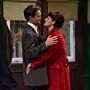 Matthew Perry and Paget Brewster in Friends (1994)