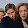 Gillian Anderson, David Duchovny, and Dana Wheeler-Nicholson in The X-Files (1993)
