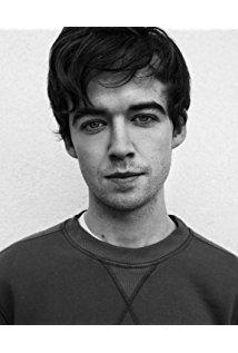 تصویر Alex Lawther