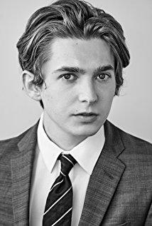 تصویر Austin Abrams