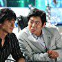 Jin-mo Ju and Dong-il Sung in 200 Pounds Beauty (2006)