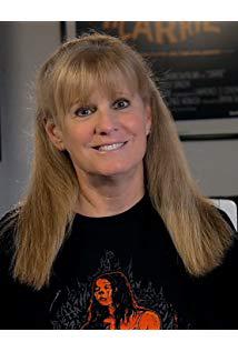 تصویر P.J. Soles