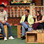 Isha Koppikar, Mahesh Manjrekar, Medha Manjrekar, and Kapil Sharma in The Kapil Sharma Show (2016)