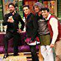 Irrfan Khan, Jimmy Sheirgill, Sunil Grover, Kapil Sharma, and Chandan Prabhakar in The Kapil Sharma Show (2016)