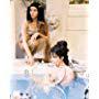 Elizabeth Taylor and Isabel Cooley in Cleopatra (1963)