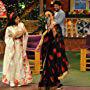 Asha Parekh, Sumona Chakravarti, and Kapil Sharma in The Kapil Sharma Show (2016)