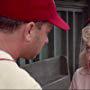 Tom Hanks and Bitty Schram in A League of Their Own (1992)