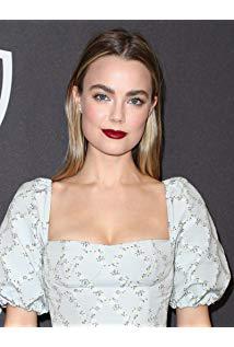 تصویر Rebecca Rittenhouse