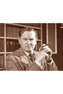 تصویر Evelyn Waugh